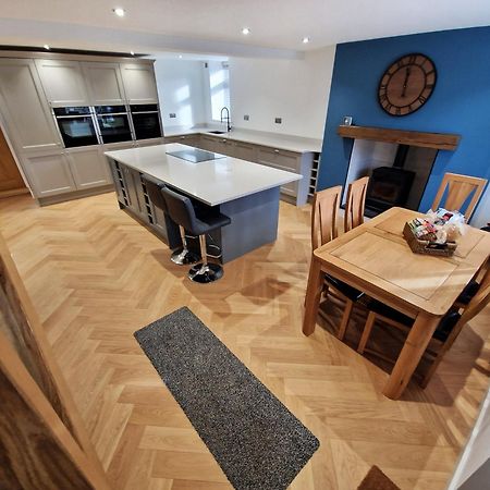 Bryn Glo Villa Капел-Къриг Екстериор снимка